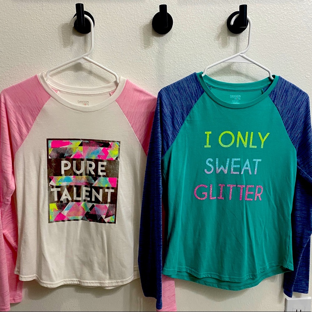 Girls long sleeve athletic raglan shirt
